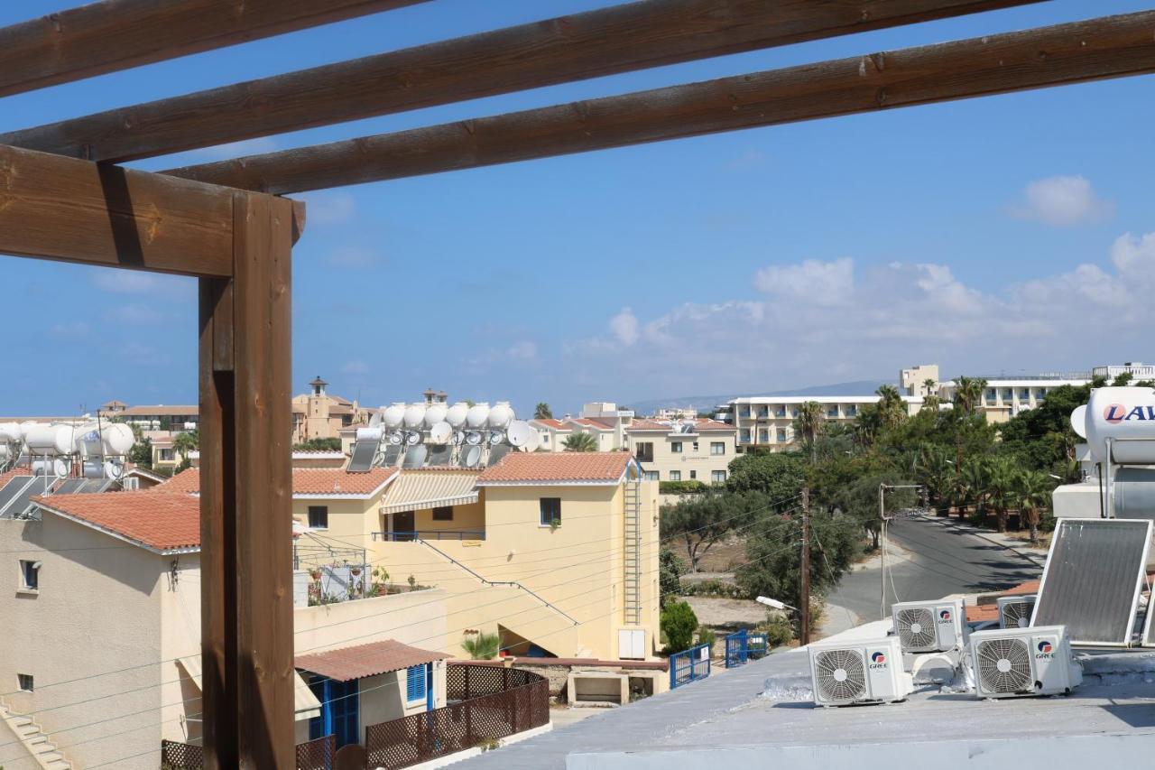 The Paradise Townhouses By Taimoura Paphos Exteriér fotografie